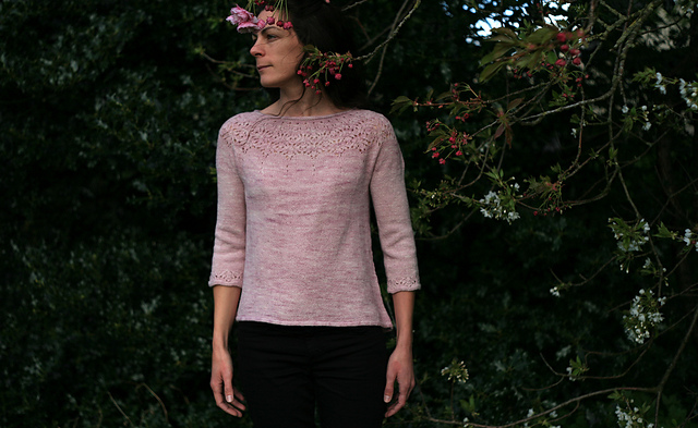 Sceal Gra Pattern by Ailbiona McLochlainn