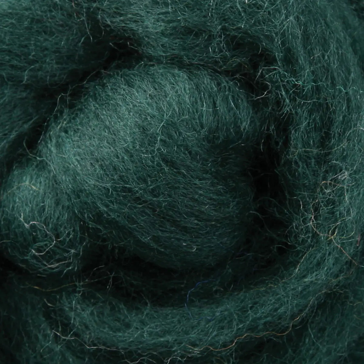 Ashford Solid Colored Corriedale Sliver - Green Tea