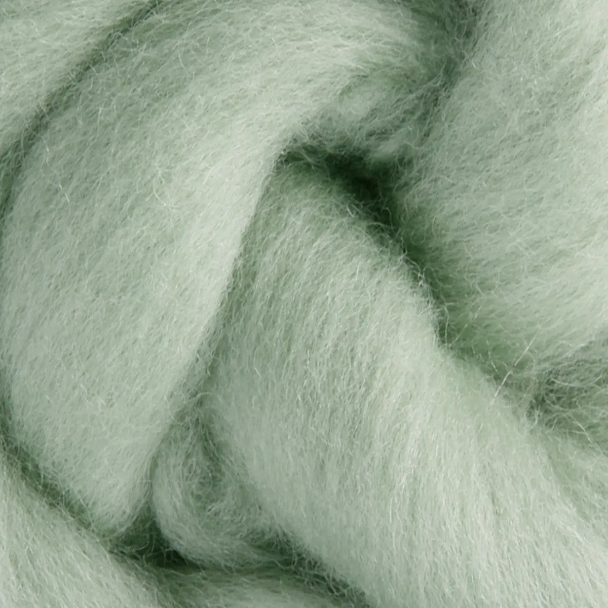 Ashford Solid Colored Corriedale Sliver - Mint