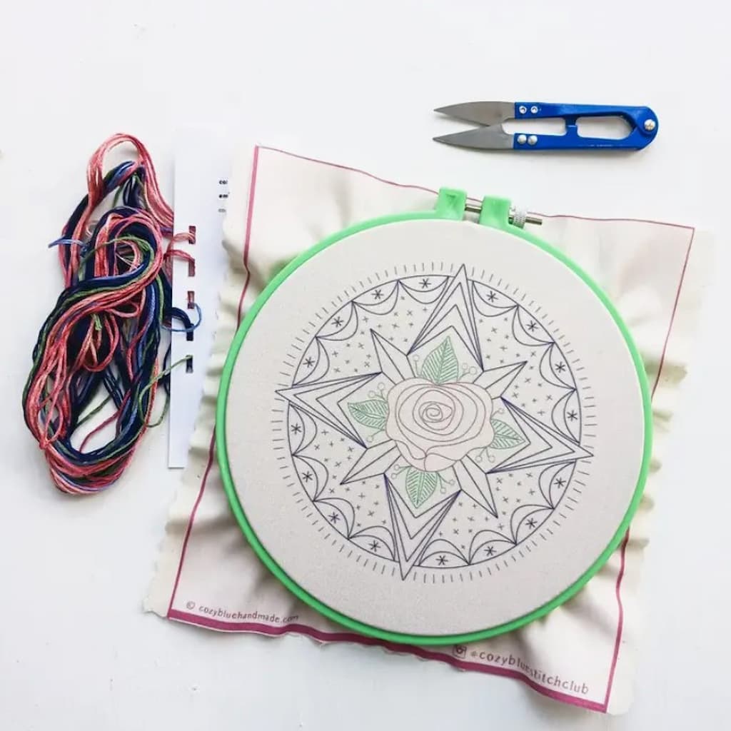 Cozyblue Compass Rose Embroidery Kit - Paradise Fibers