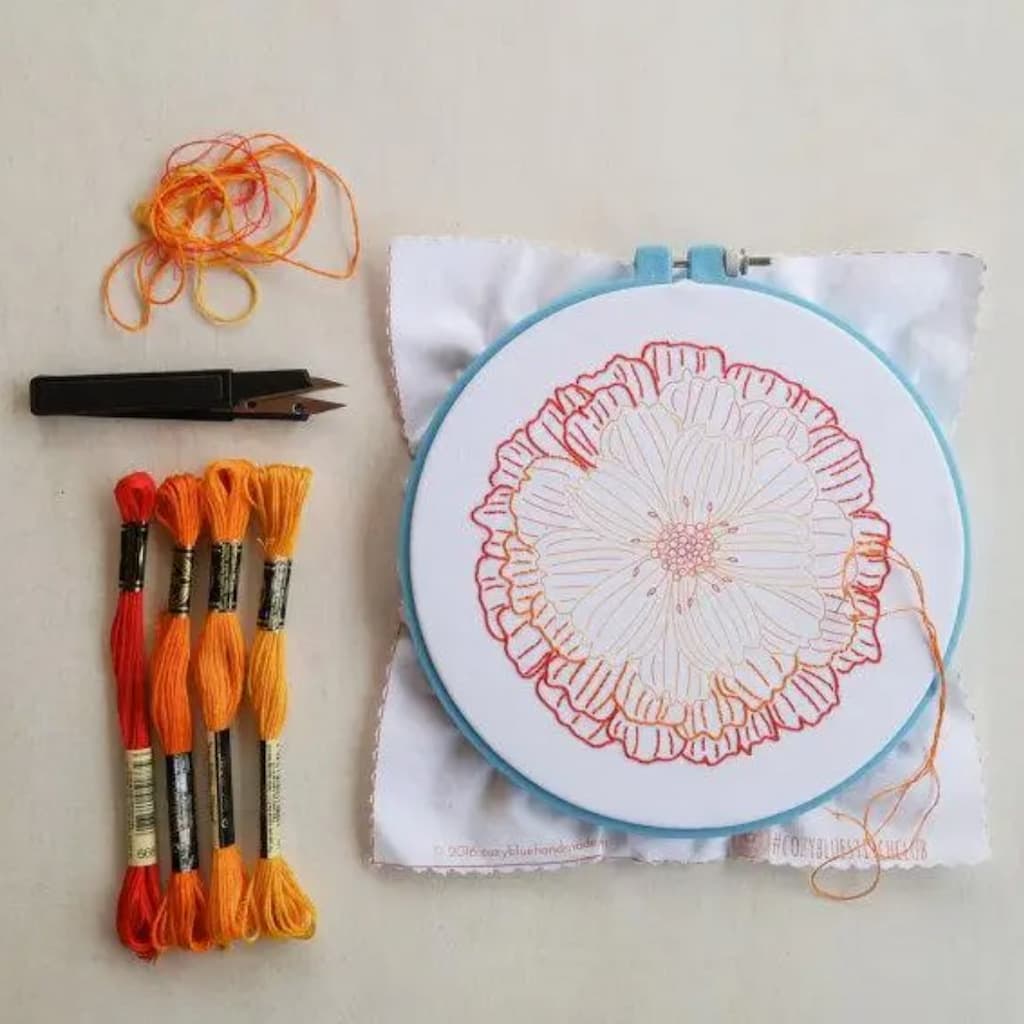 Cozyblue Merry Gold Embroidery Kit - Paradise Fibers