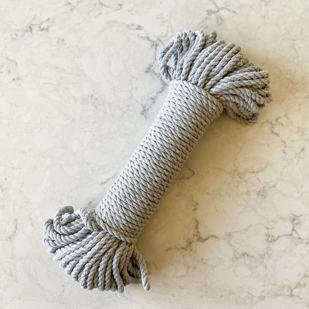 Flax & Twine Brooklyn Basket Kit with Leather Handle - Paradise Fibers