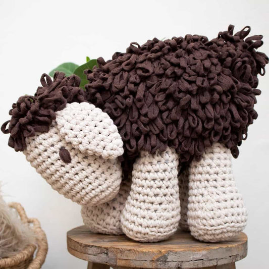 Hoooked | DIY Crochet Kit Sheep Robby Tobaco Brown - Paradise Fibers