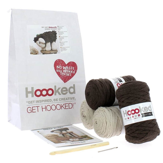 Hoooked | DIY Crochet Kit Sheep Robby Tobaco Brown - Paradise Fibers