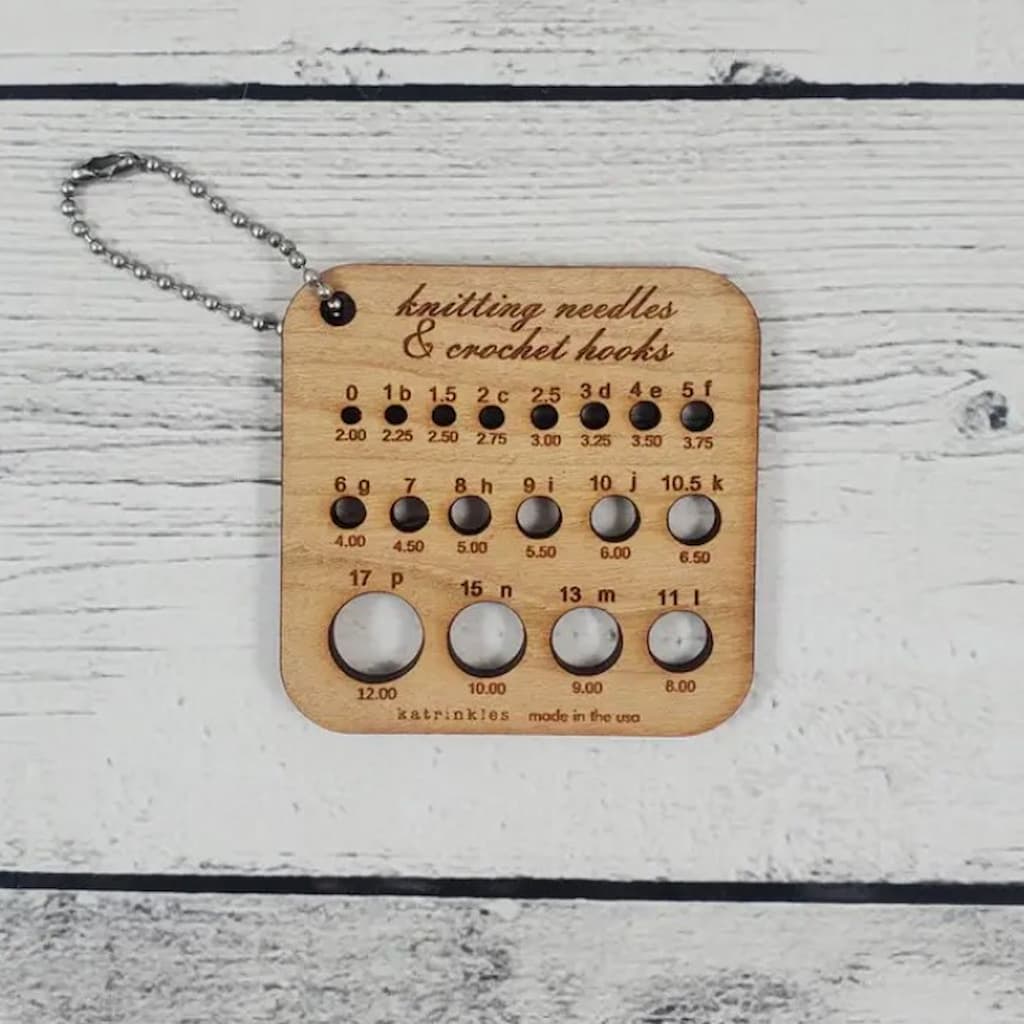 Katrinkles Basics Mini Tool | Knitting Needle and Crochet Hook Gauge - Paradise Fibers
