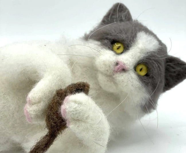 Kitty the Kitten Needle Felting Kit - Paradise Fibers