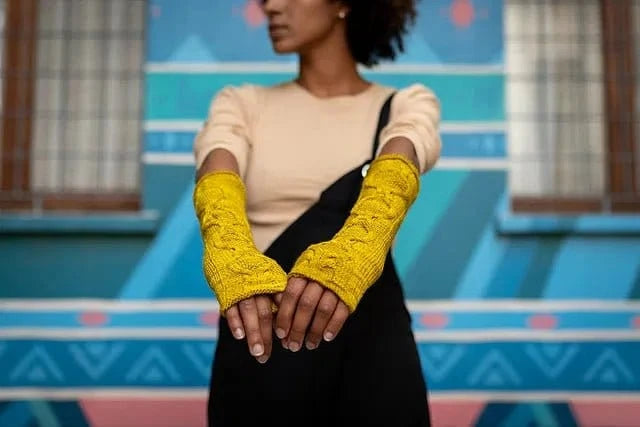 Malabrigo Booklet - Mucha Mittens - Paradise Fibers