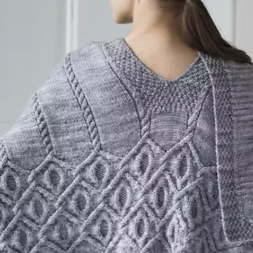 Malabrigo Pattern Book 17 Ponchos & Familia - Paradise Fibers