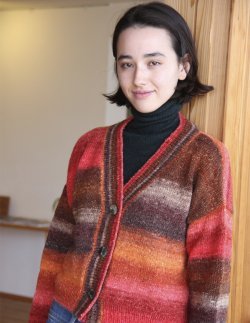 Noro Magazine Issue 21 - Bright Beautiful Color - Paradise Fibers