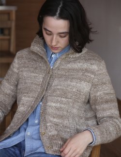 Noro Magazine Issue 21 - Bright Beautiful Color - Paradise Fibers