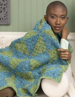 Noro Magazine Issue 21 - Bright Beautiful Color - Paradise Fibers