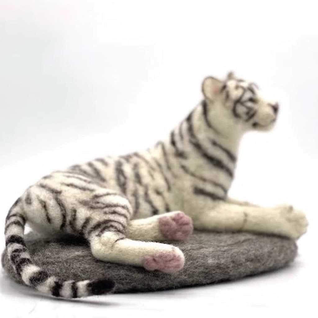 Tasia the Tiger Needle Felting Kit - Paradise Fibers