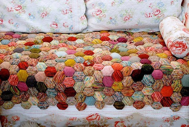 The Beekeeper's Quilt Pattern by Tiny Owl Knits - Paradise Fibers