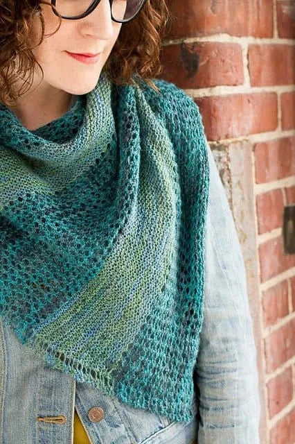 VIANNETTE SHAWL Pattern by Juniper Moon - Leaflet - Paradise Fibers