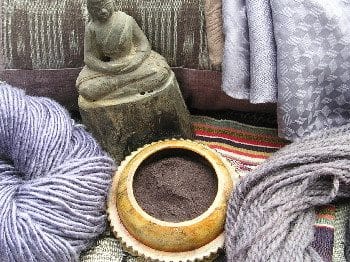 Earthues Natural Dye Logwood Purple per ounce - Paradise Fibers