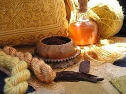 Earthues Natural Dye Weld by the Ounce - Paradise Fibers