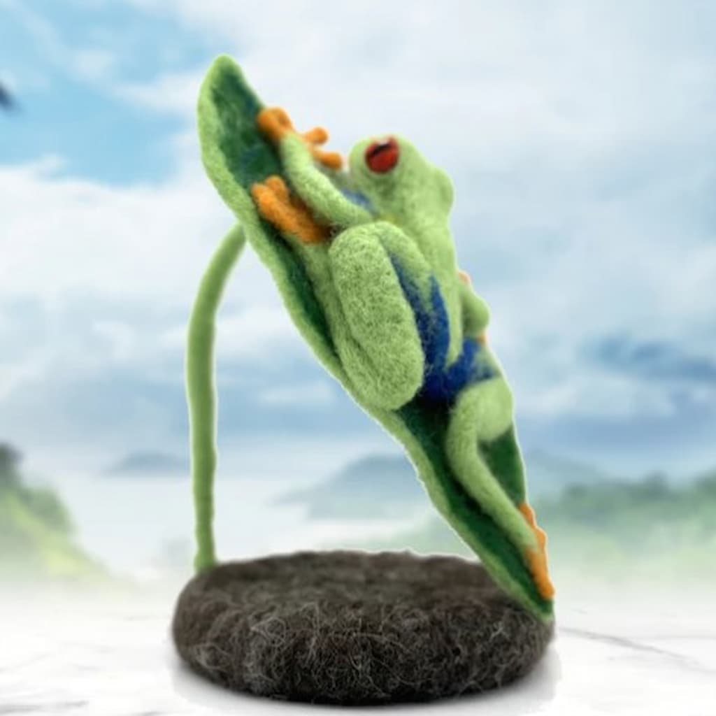 Fonzo the Frog Needle Felting Kit - Paradise Fibers