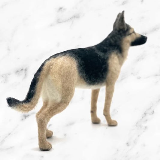 Georgi the German Shepherd Dog Needle Felting Kit - Paradise Fibers