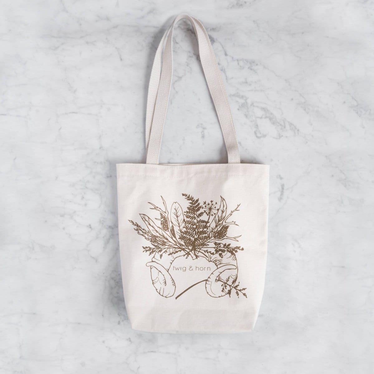 illustrated tote - Paradise Fibers