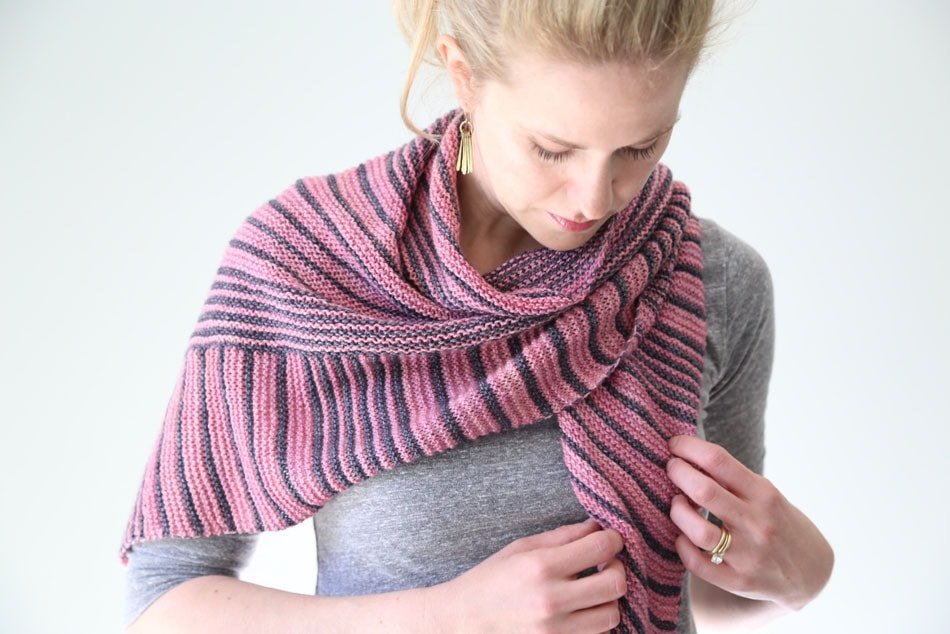 Itineris Shawl Pattern by The Yarniad - Paradise Fibers