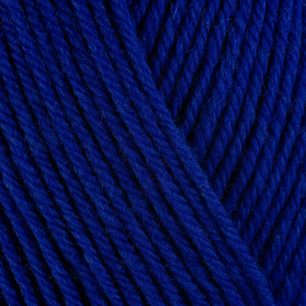 Cobalt 33156, a rich deep blue skein of washable worsted weight Ultra Wool yarn.