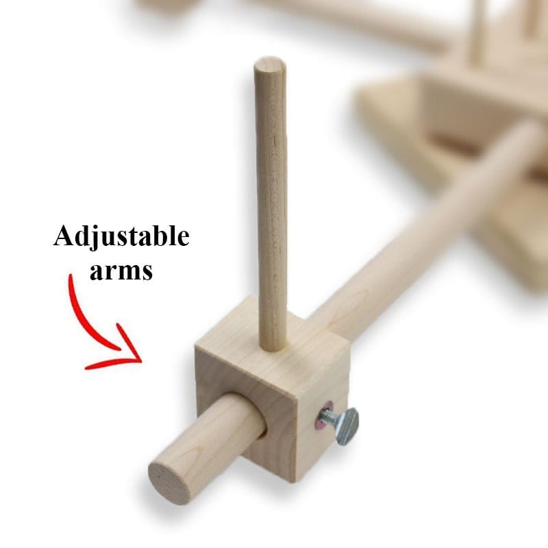 Tabletop wooden yarn swift