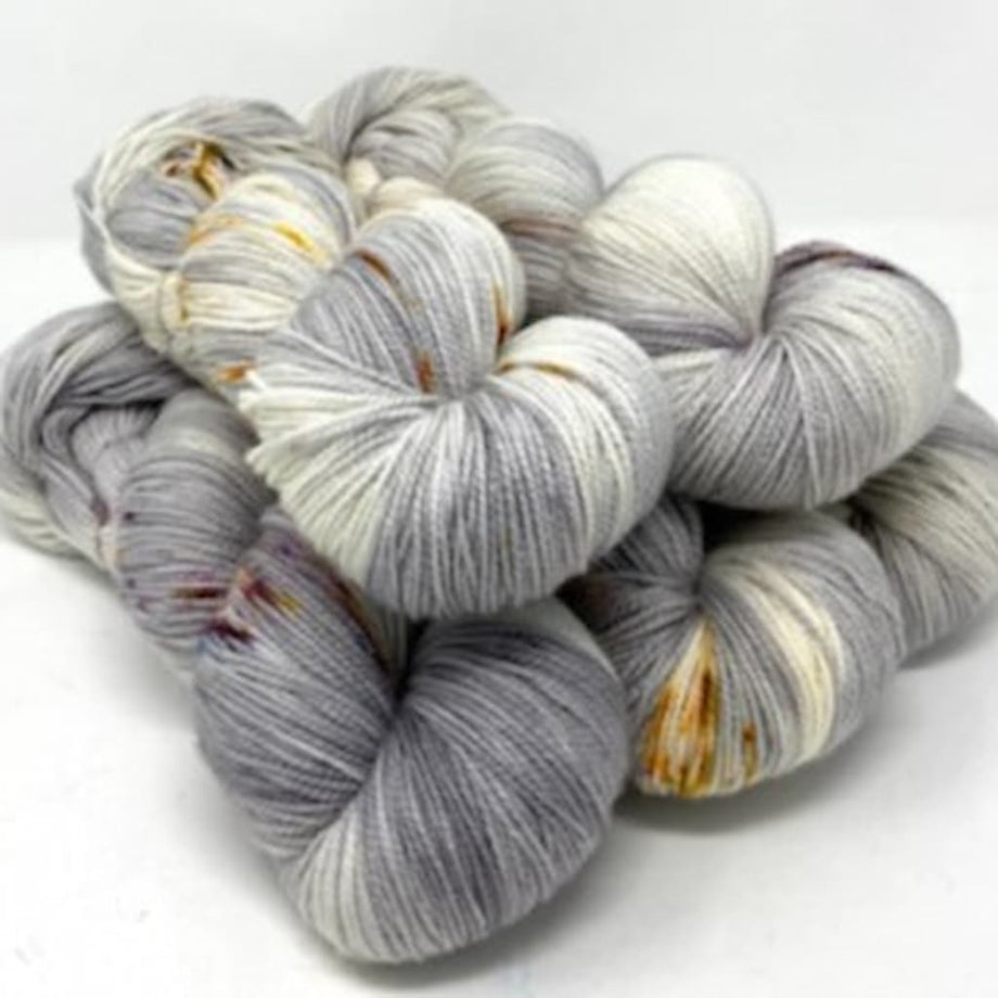 Katrinkles Darning Loom - Cream City Yarn