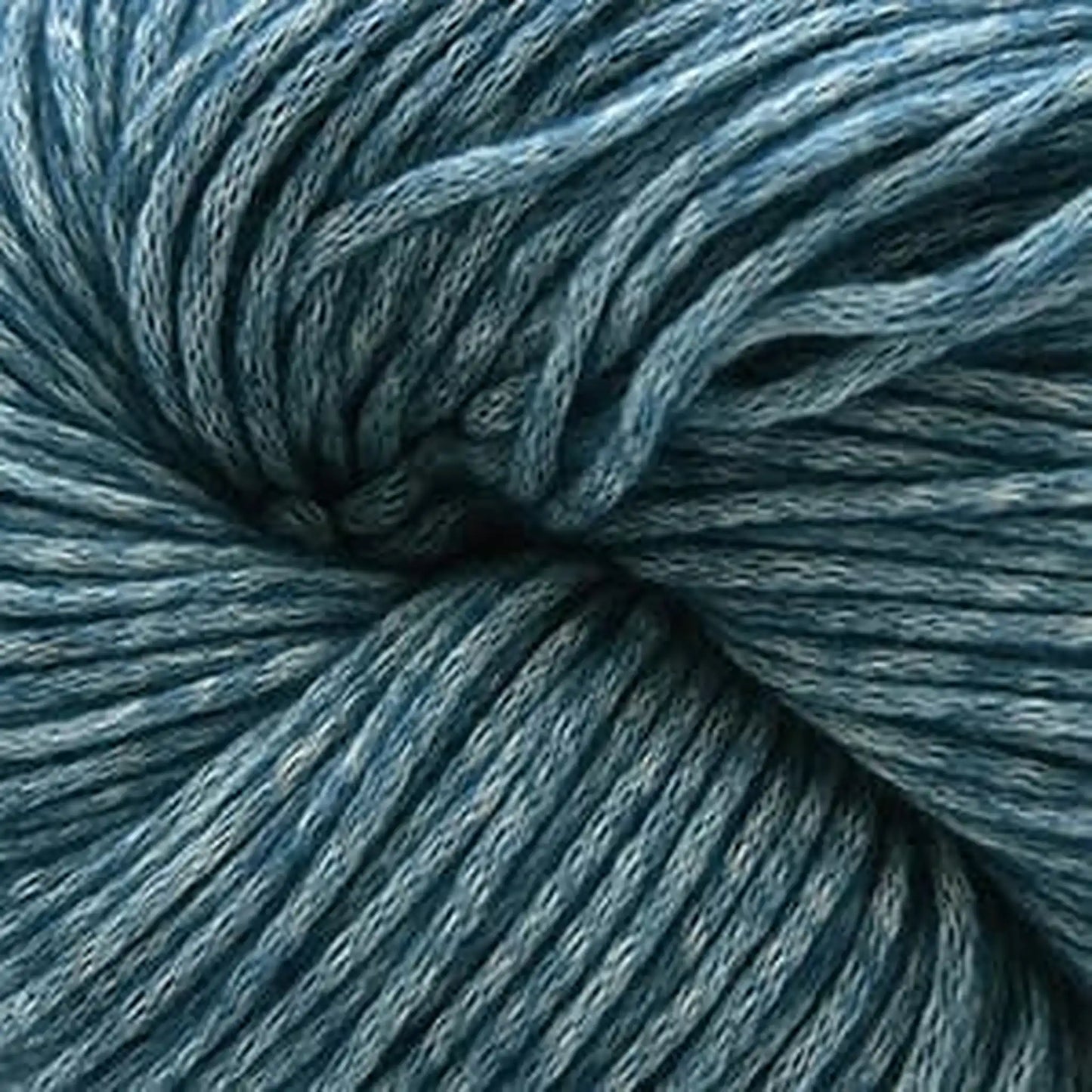 Cascade Cantata Worsted Yarn color 34 Emerald