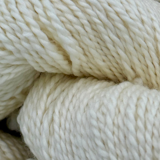 Vespero 2 Ply DK Undyed Superwash Merino Yarn