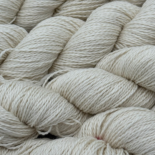 Polar - Polwarth/Tussah Undyed Fingering 4 Ply Yarn (Skein)