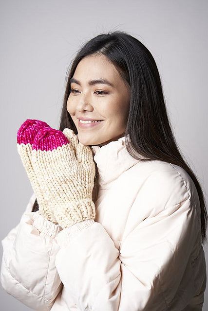 Peyton Mittens Pattern by Malabrigo