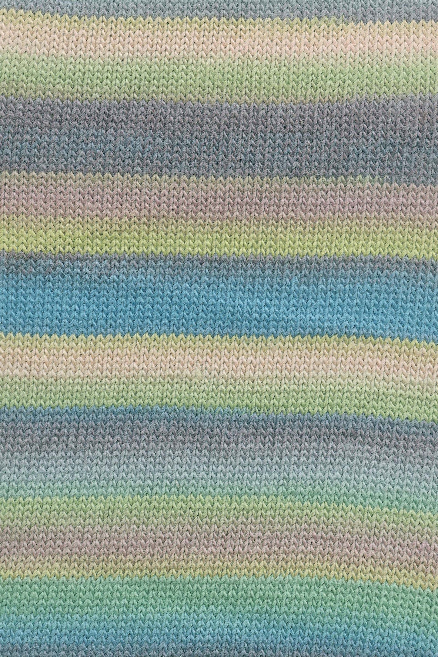Lang Yarn Aurora