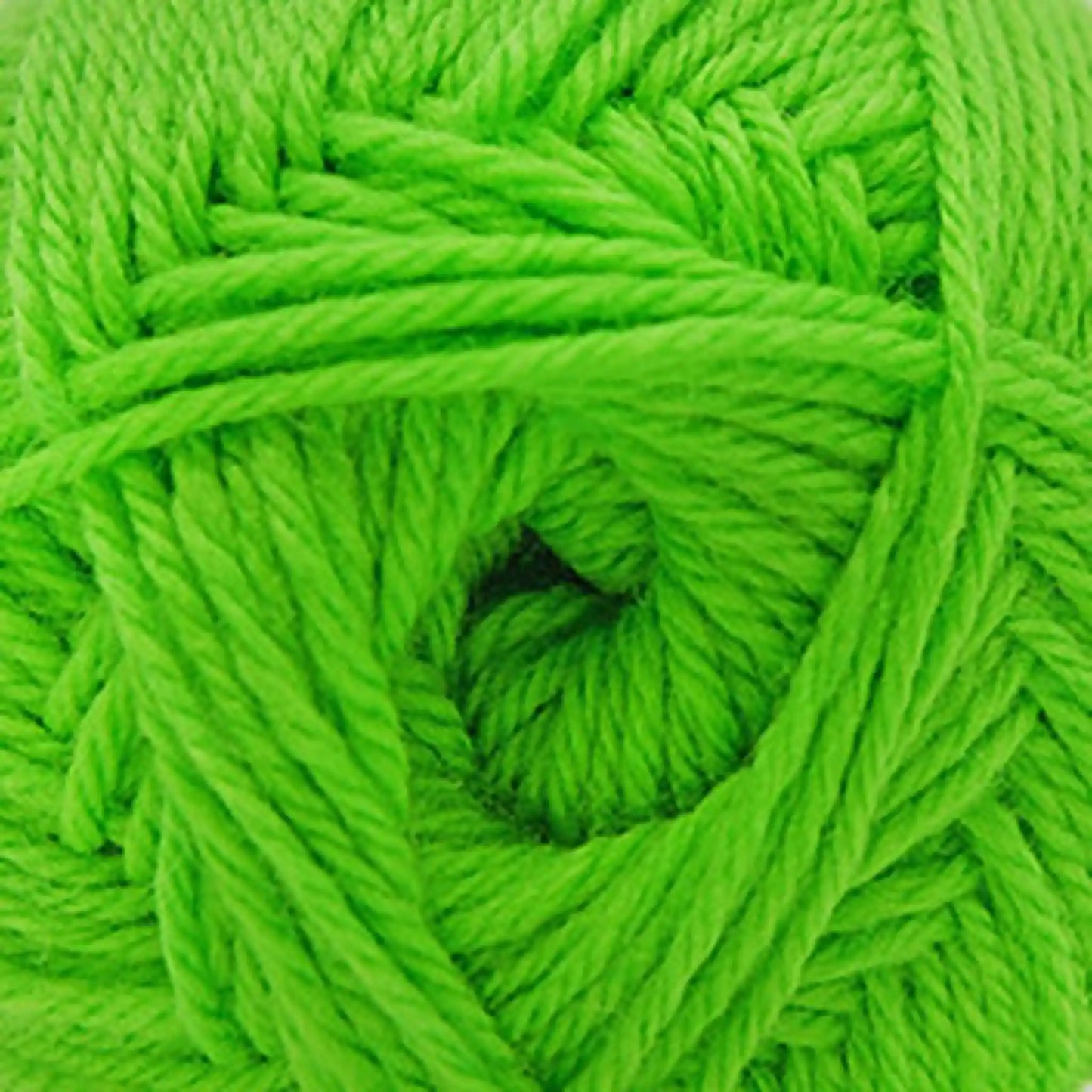 Cascade 220 Superwash Merino Medium Worsted Yarn color 112 Green Flash