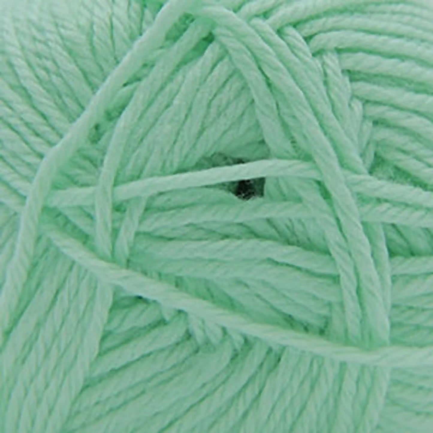 Cascade 220 Superwash Merino Medium Worsted Yarn color 125 Honeydew