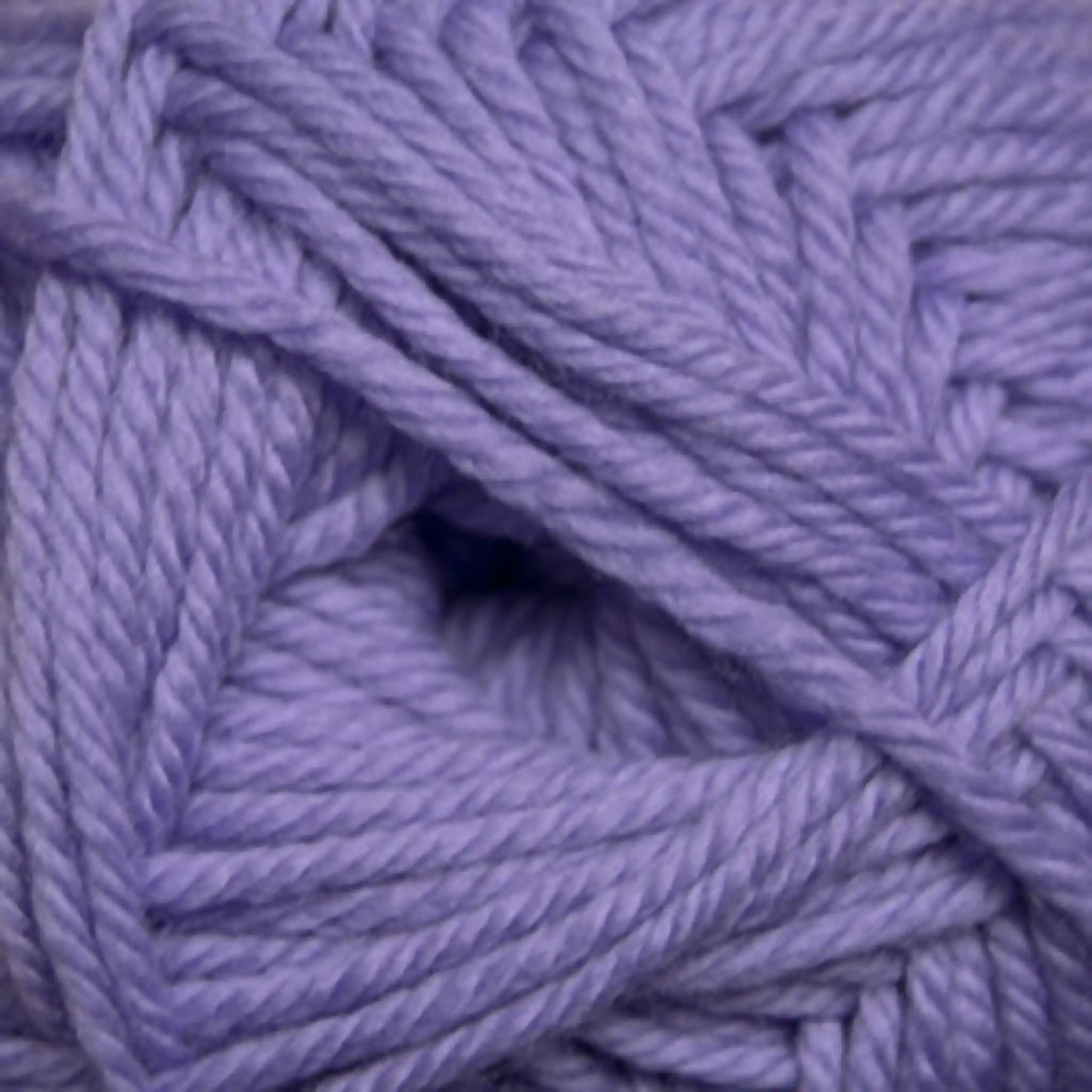 Cascade 220 Superwash Merino Medium Worsted Yarn color 18 Violet Tulip