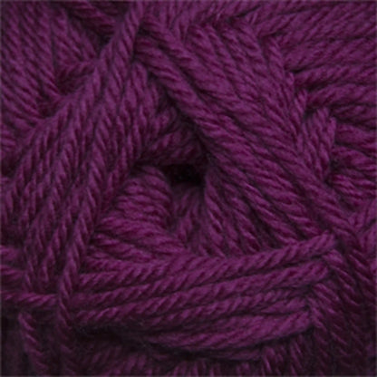 Cascade 220 Superwash Merino Medium Worsted Yarn color 22 Raspberry