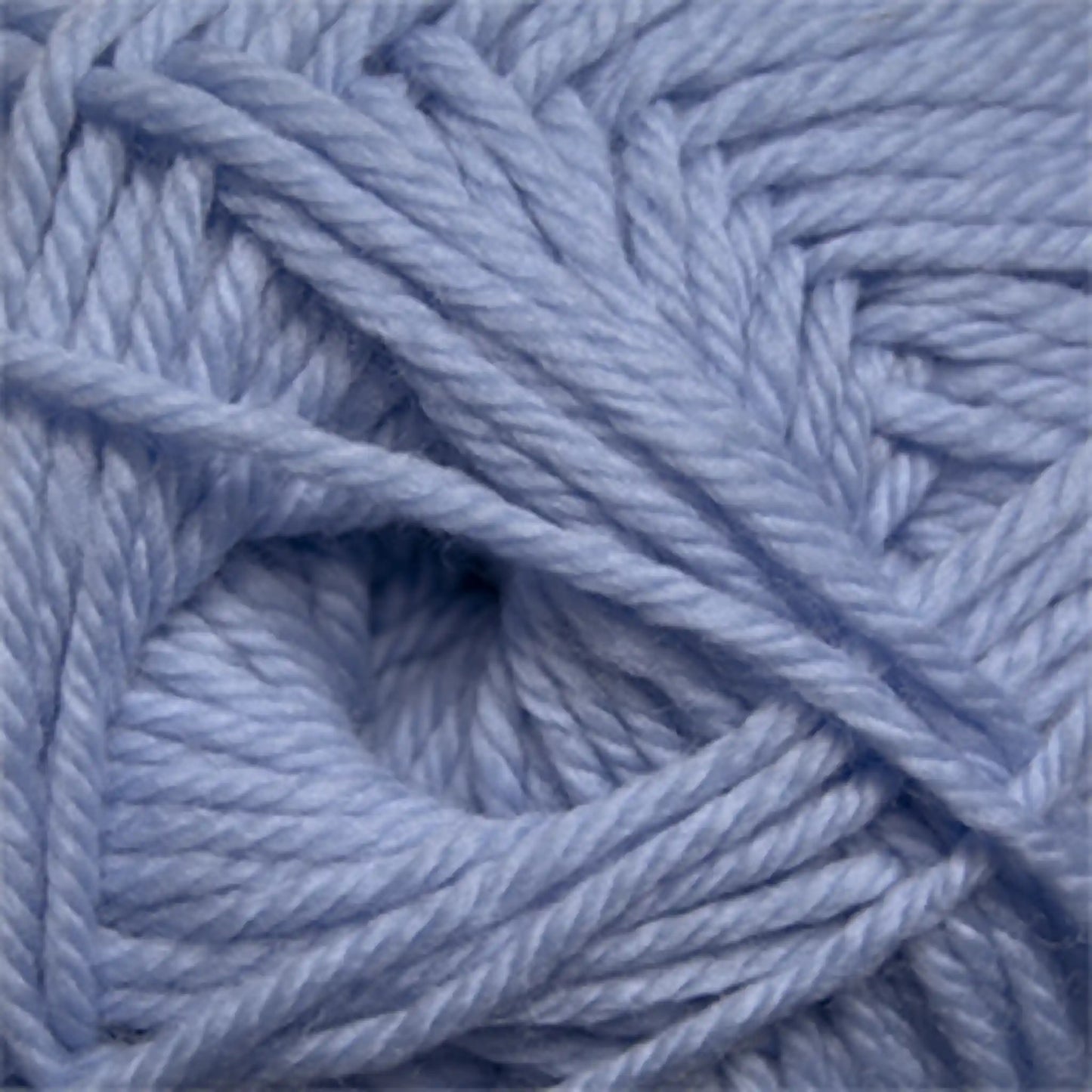 Cascade 220 Superwash Merino Medium Worsted Yarn color 31 Baby Blue
