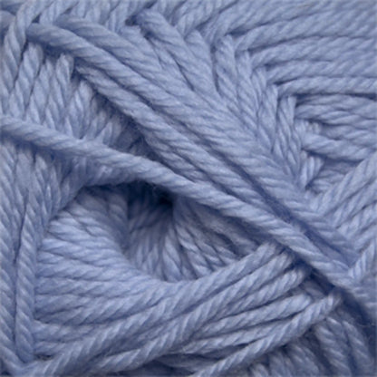 Cascade 220 Superwash Merino Medium Worsted Yarn color 31 Baby Blue