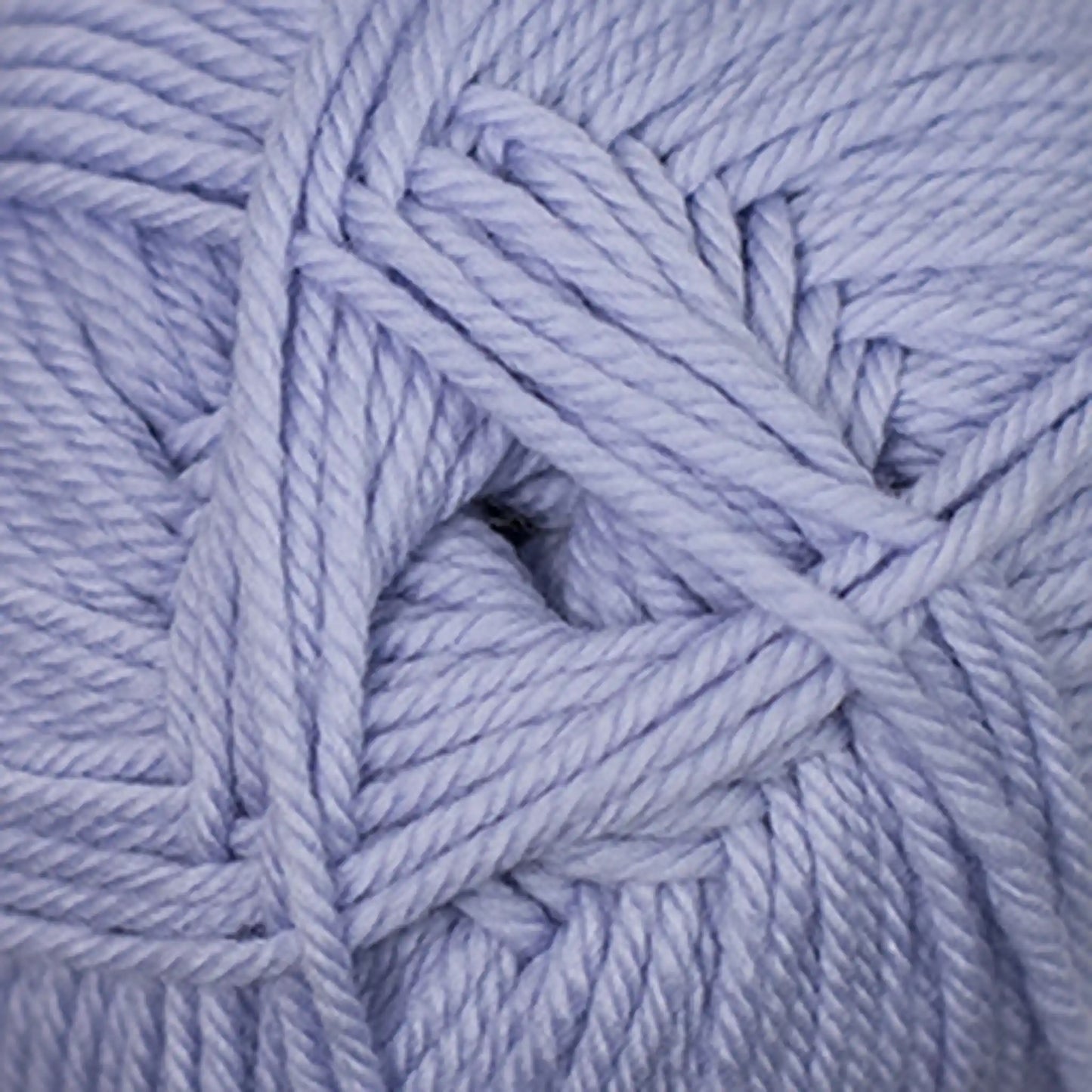 Cascade 220 Superwash Merino Medium Worsted Yarn color 55 Arctic Ice