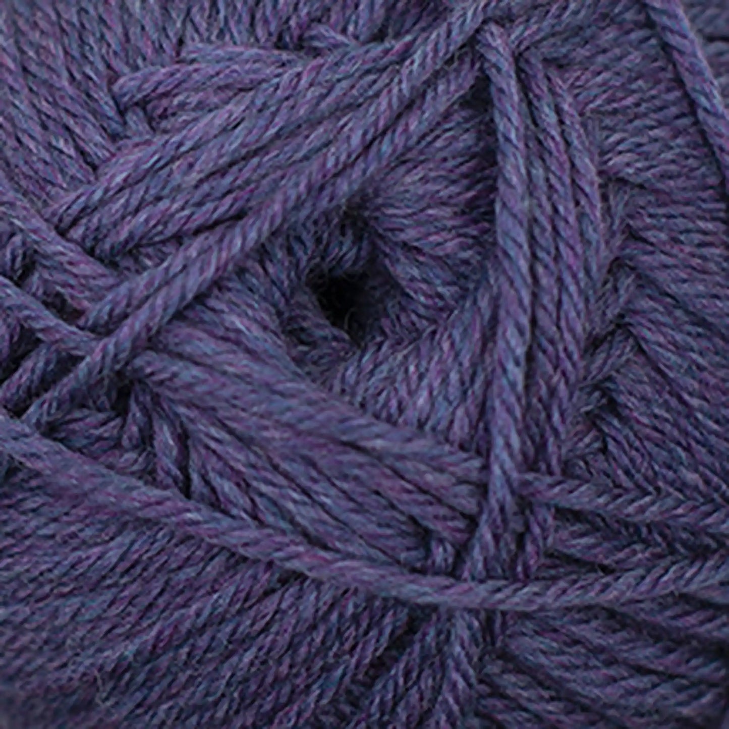 Cascade 220 Superwash Merino Medium Worsted Yarn color 77 Violet Heather