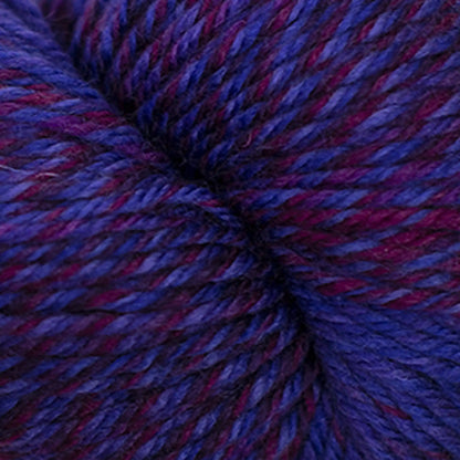 Cascade 220 Superwash Wave Worsted Yarn color 118 Petunia