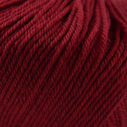 Cascade 220 Superwash Worsted Yarn color 1922 Christmas Red Heather