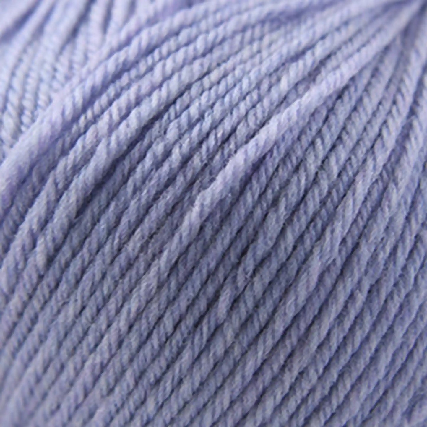 Cascade 220 Superwash Worsted Yarn color 1949 Lavender