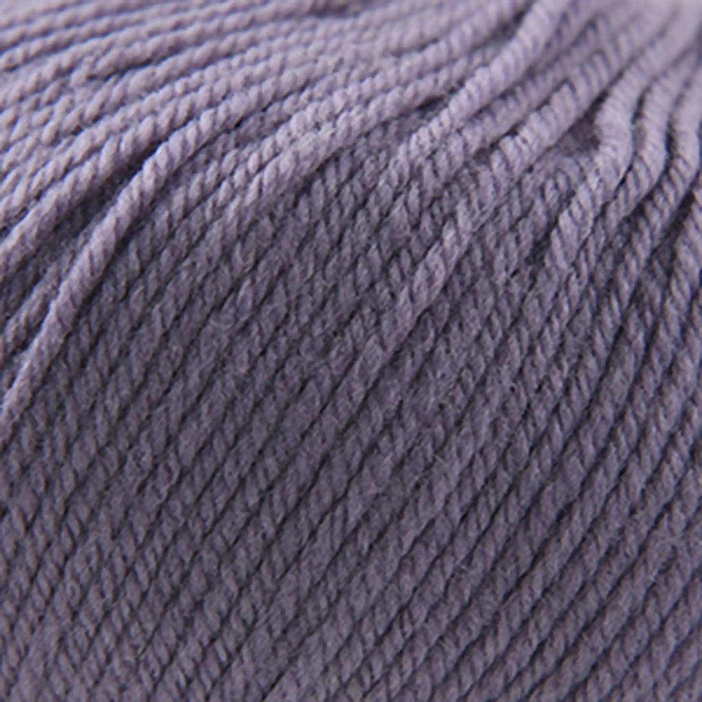 Cascade 220 Superwash Worsted Yarn color 205 Purple Sage
