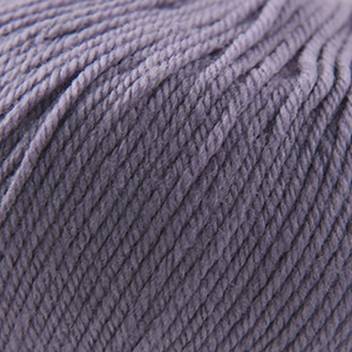 Cascade 220 Superwash Worsted Yarn color 205 Purple Sage