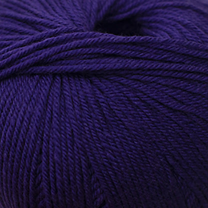 Cascade 220 Superwash Worsted Yarn color 257 Violet Indigo