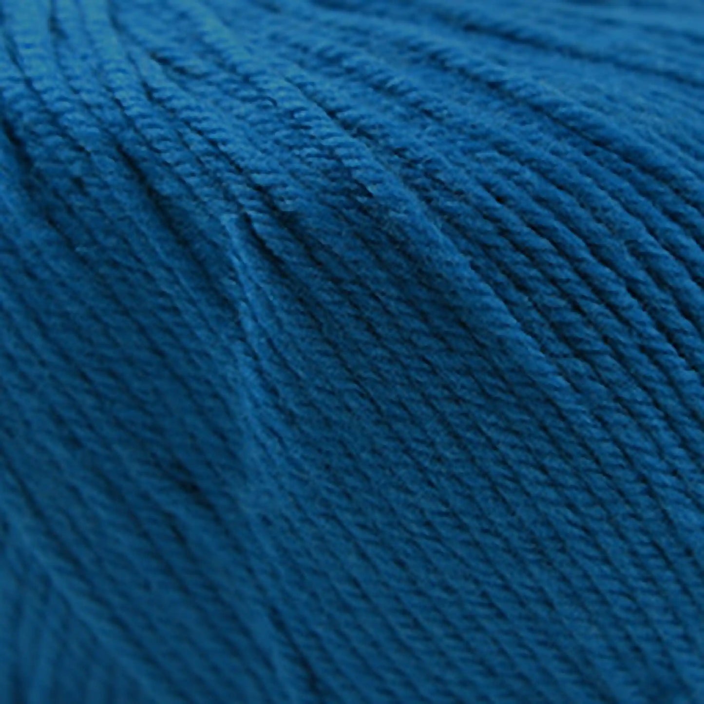Cascade 220 Superwash Worsted Yarn color 311 Blue Sapphire