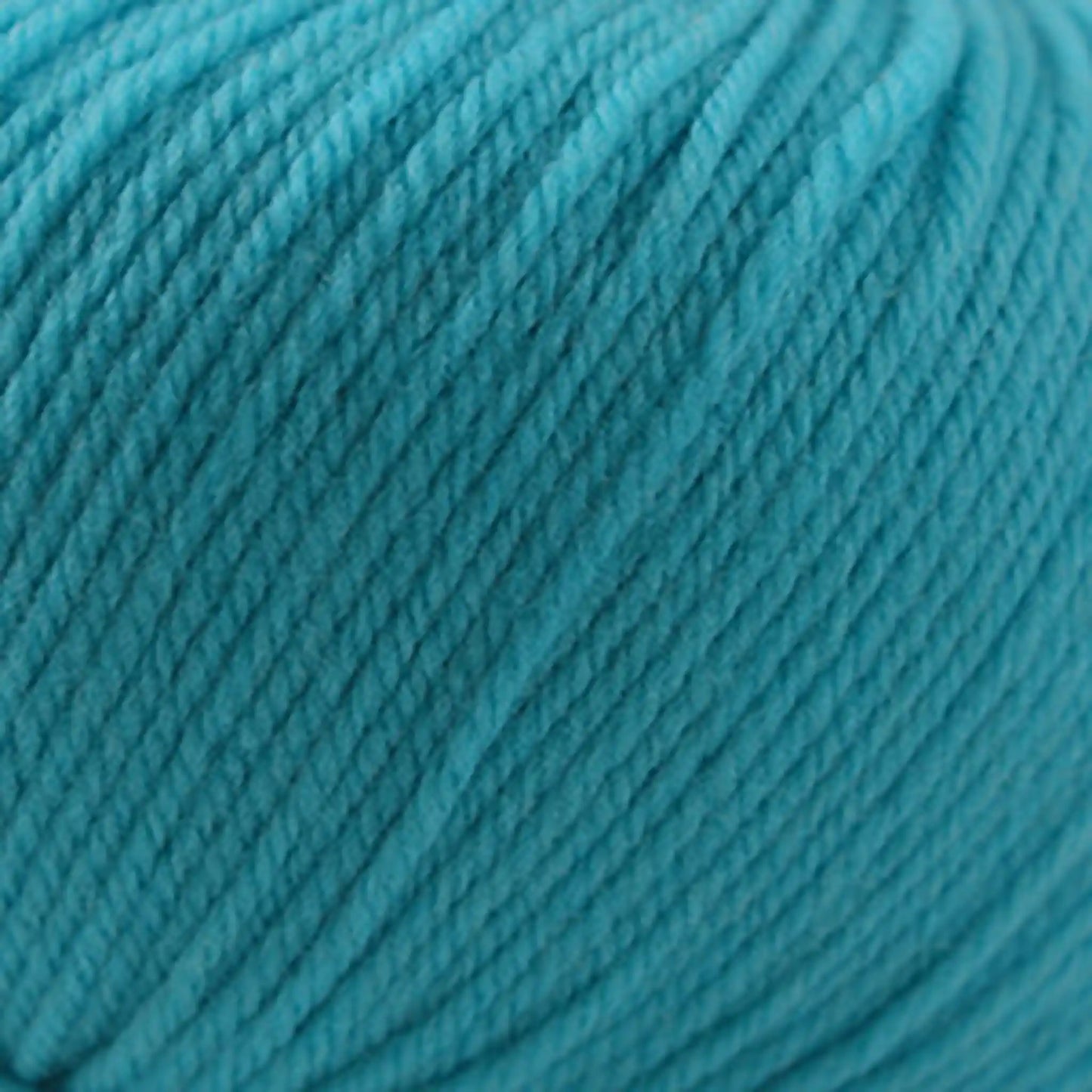 Cascade 220 Superwash Worsted Yarn color 849 Dark Aqua