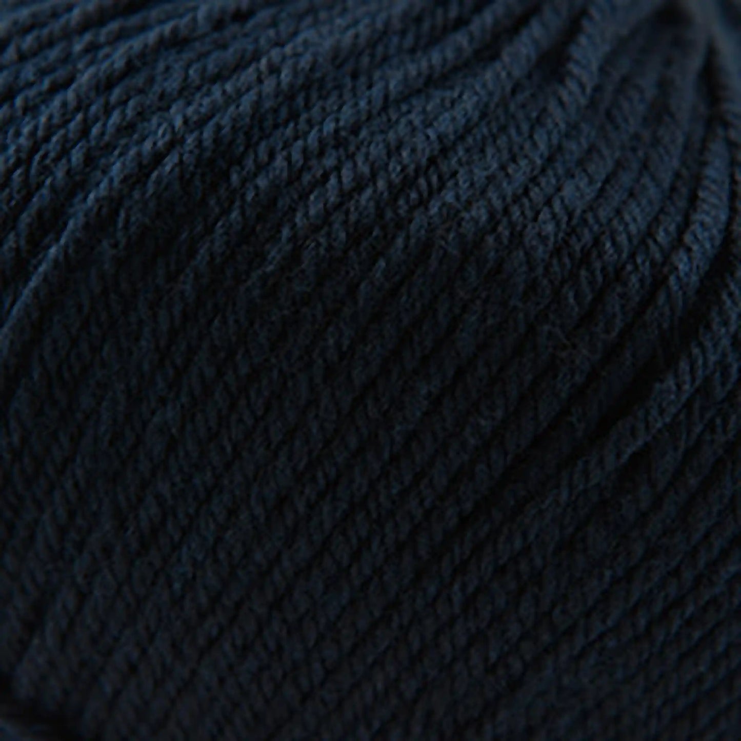 Cascade 220 Superwash Worsted Yarn color 854 Navy