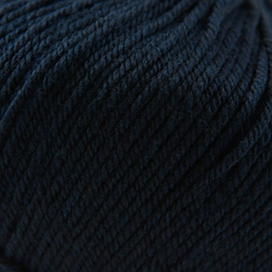 Cascade 220 Superwash Worsted Yarn color 854 Navy